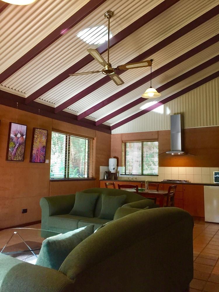 Marima Cottages Пембертон Экстерьер фото